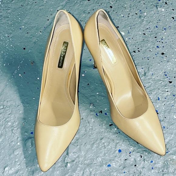 Bcbg Nude Pump Women’s Heels Sz 9 - Picture 1 of 2